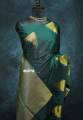 Deep Green - Hamsavalli – Soft Silk Elegance saree with temple weaving rich pallu
